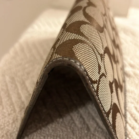 Vintage Coach Brown Signature Checkbook Cover Leather Trim with Pen Loop EUC - Picture 10 of 16